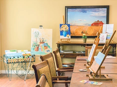 Painting studio in senior home