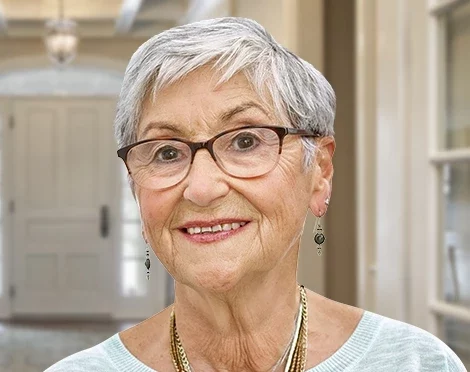 Benchmark-Web-Graphics_470x372-WomanSmiling.jpg Older woman